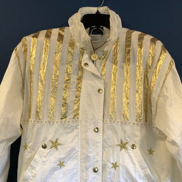 VINTAGE 80's TRACKSUIT!!!  White with Gold Embellishments - Picture 2 of 11